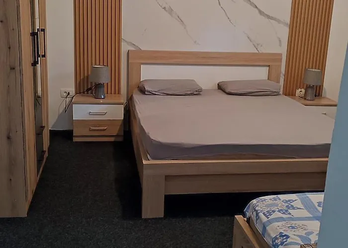 V&j * פודגוריצה