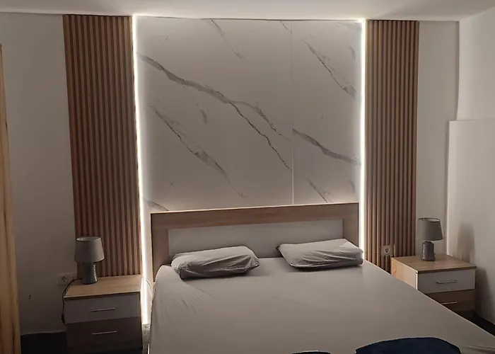 V&j דירה פודגוריצה